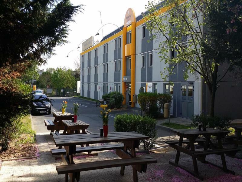 Premiere Classe Montreuil Eksteriør bilde The hostel in 2014